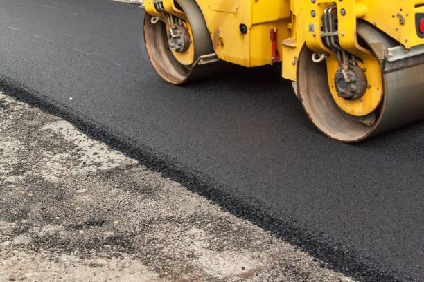 Best Interlocking Driveway Pavers  in Mapleton, MN